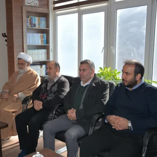 ️دیدار شورای اسلامی و دهیار روستای زردبند با امام جمعه